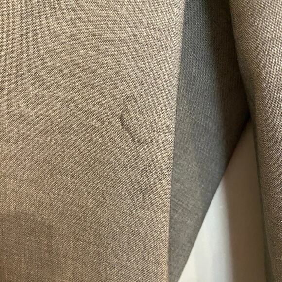 Vince Women's Size 0 Brown Dark Khaki Wool Pleated Front Tapered Trouser Pants - Picture 9 of 9